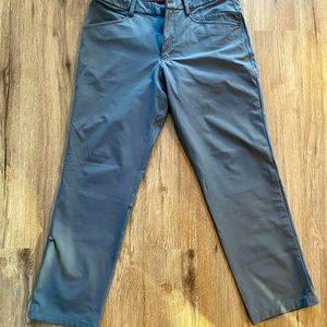Lululemon ABC classic pant Size 34